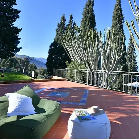 Armonia 8, Emma Pollina